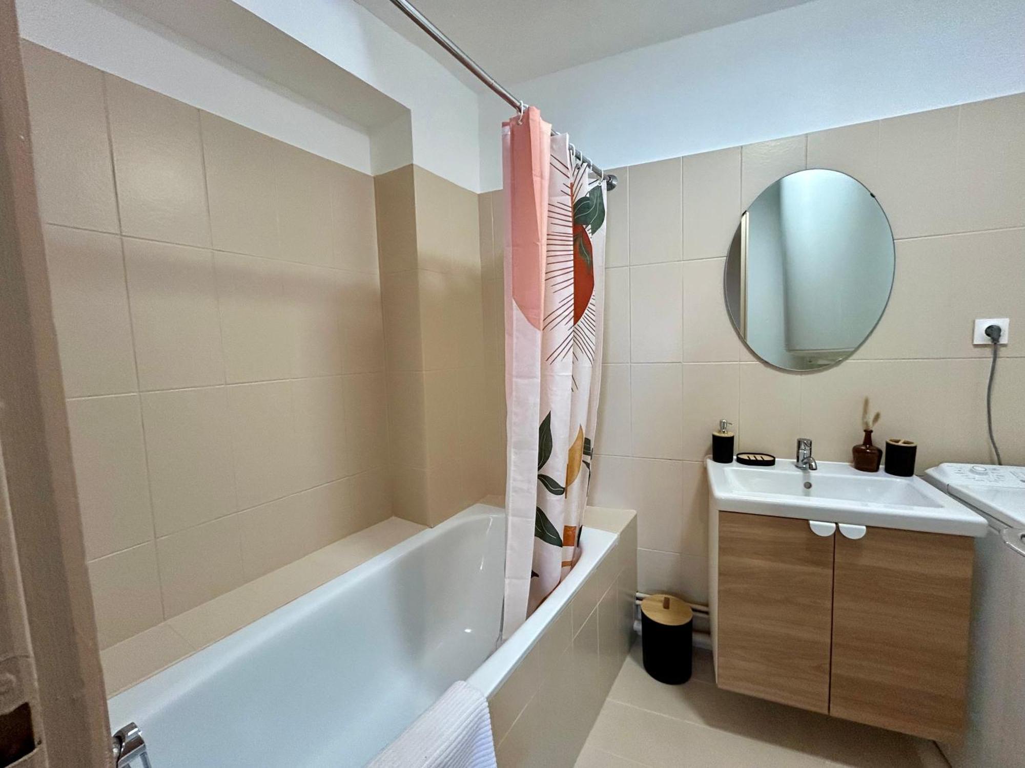 Douce Agathe - Duo-Groupe, Chaleureux, Tram 200M, Centre 10Min Apartment Страсбург Екстериор снимка